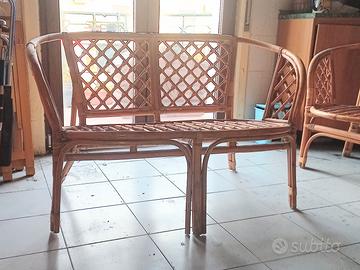 Divanetto e poltrone vimini