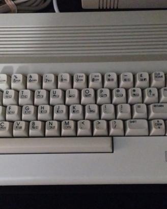 Commodore 64c completo