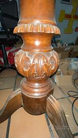 Piede tavolo in legno intarsiato a mano