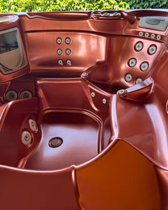 vasca idromassaggio da esterno