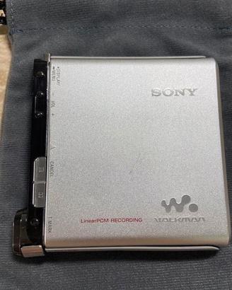 Sony MZ-RH1 MiniDisc Walkman