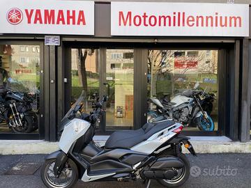 Yamaha X-Max 300 TECH MAX