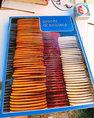 LIBRO GIOCHI DI SOCIETA