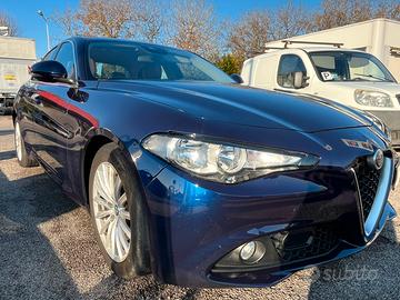 Alfa Romeo Giulia 2.2cc Diesel 150CV