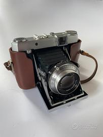 Fotocamera 6x6 tascabile