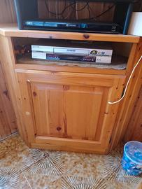 Mobile in legno