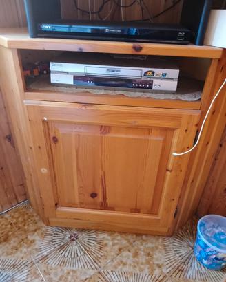 Mobile in legno