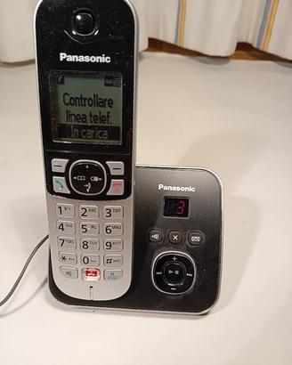 Telefono Panasonic Cordless con caricatore.