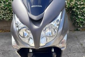 Honda Silver Wing 400 – 2015