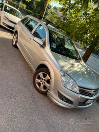 Opel corsa 2009