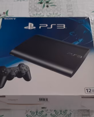 CONSOLE PS3 + 2 GIOCHI PS3