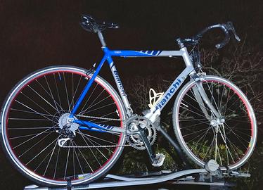 Bianchi via Nirone Da corsa Campagnolo Xenon