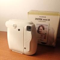 Polaroid instax mini 8