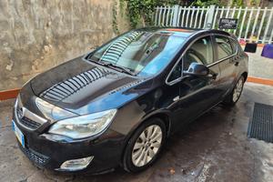 Opel Astra 1.7 CDTI 110CV 5 porte Cosmo
