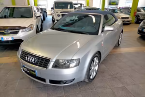 Audi A4 2.4 V6 AUTOMATICA ASI PELLE XSENO NAVI