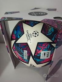 Pallone Adidas