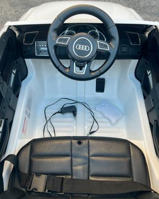 Auto elettrica bimbo
