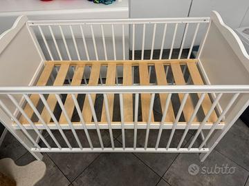 lettino bambini con materasso in schiuma 