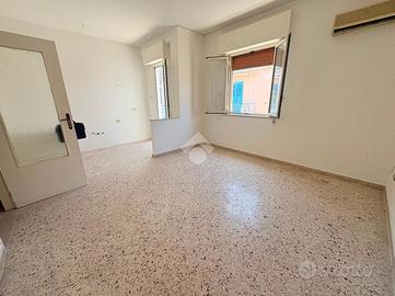 3 LOCALI A PALERMO