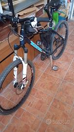 MTB Kona 26"