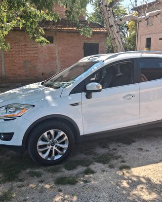 Ford Kuga condizioni pari al nuovo