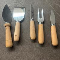 Set coltelli da formaggio