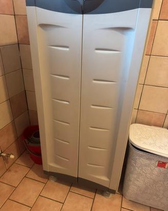 Mobiletto da bagno