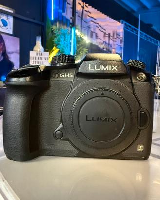 Panasonic Lumix GH5 Body – 4K 60fps