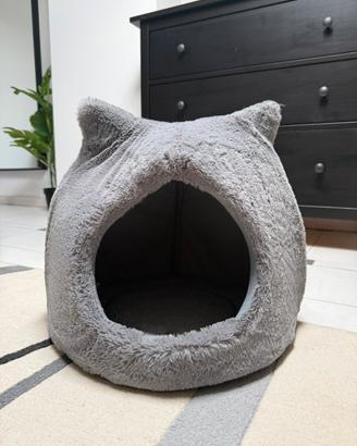 Tana gatto con orecchie