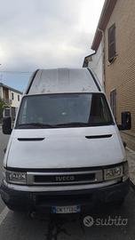 Iveco daily passo extra lungo 2.8 143cv