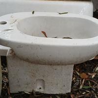 wc water e bidet usati ma integri