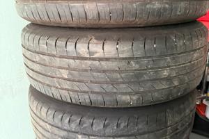 Good year 4 gomme 215 60 17 96h dot 2024