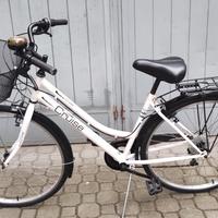 Bicicletta city bike 28 bici cambio 6v PERFETTA