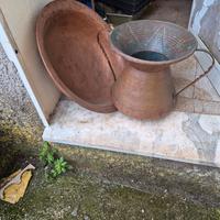 anfora e bacile in rame