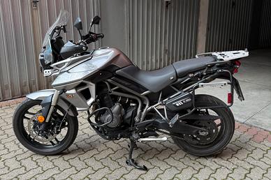Triumph Tiger 800 XRT
