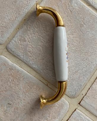 Maniglie e pomelli per cucina