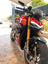 Ducati Streetfighter V4 S