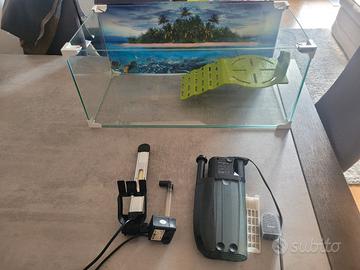 teca o acquario con accessori