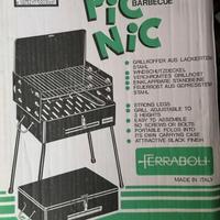 Barbecue a carbonella portatile