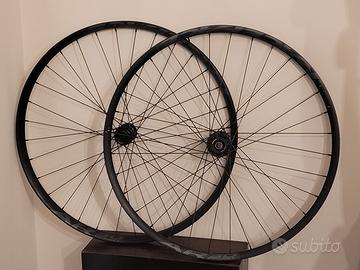 cerchio 29 boost Race Face AR30 offset ANTERIORE