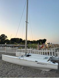 Catamarano Phantom Club 18