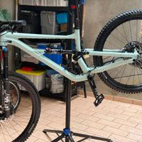 MTB SPECIALIZED STATUS 160