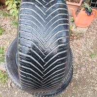 4 gomme marca Continental all seson 