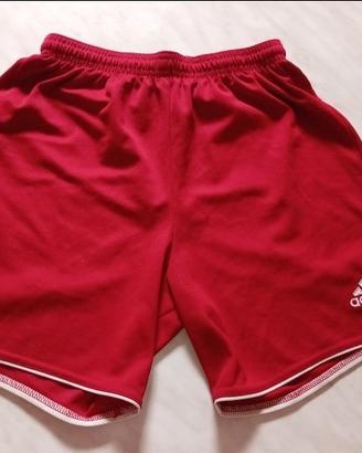 Pantaloncini sportivi Adidas 