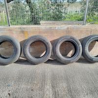 4 gomme Michelin 4 stagioni 235 65 17 