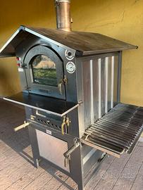 Splendido forno a legna in ghisa