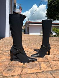 Stivali neri, con i tacchi (Made in Italy)