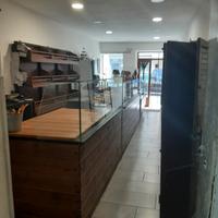 Locale più laboratorio