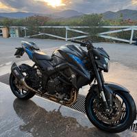 Suzuki gsx s 750