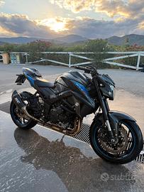 Suzuki gsx s 750